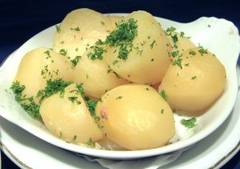 Cartofii, un aliment de baza in orice regim alimentar