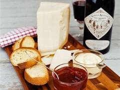Vinul rosu si branza, secretul longevitatii locuitorilor Sardiniei