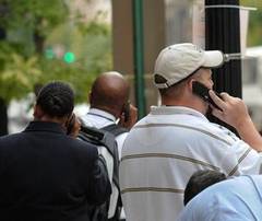 OMS a gasit legatura dintre telefoanele mobile si cancer