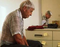 Starea pacientilor cu dementa se inrautateste daca stau mult timp in spital